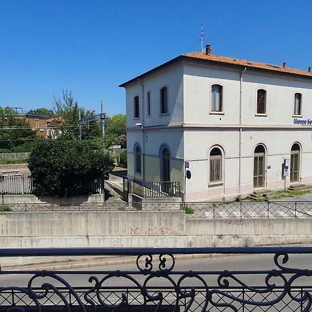 Casa Sobborghi Apartamento Monza Exterior foto
